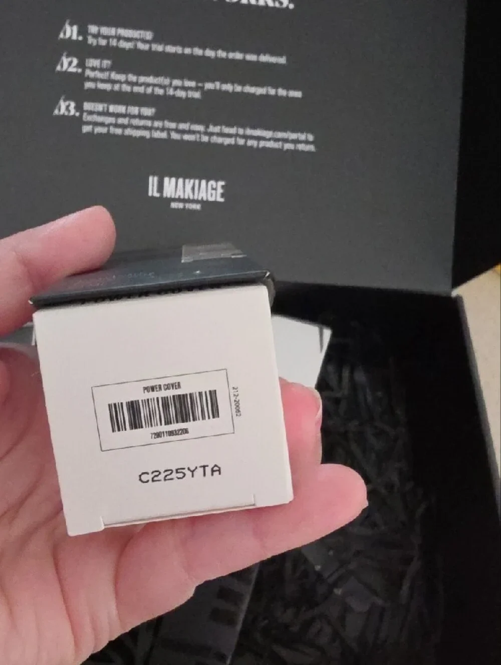IL MAKIAGE Poreless Flawless Brush 100 All Day Wear 105 Foundation 4 Items